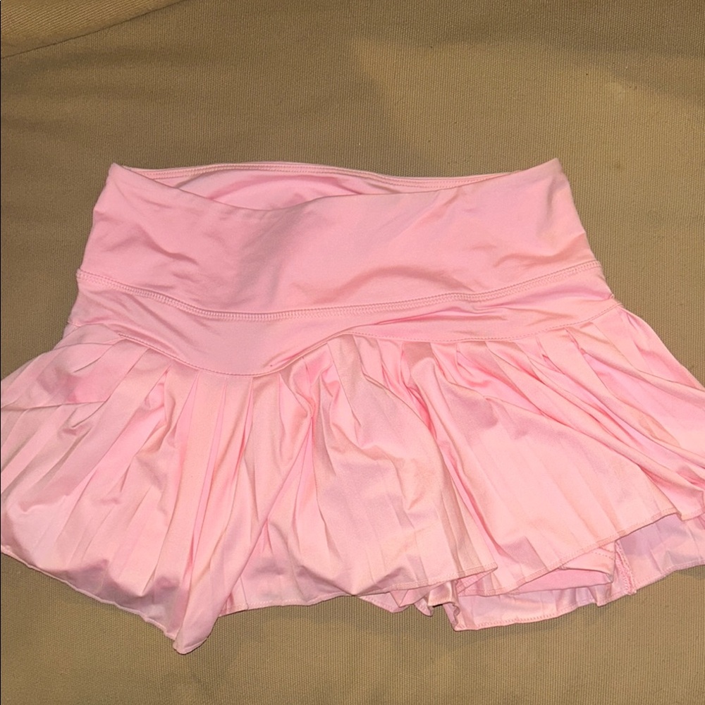 pink gold hinge skirt